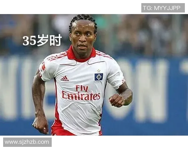 我心中的足球英雄与他不凡的传奇故事